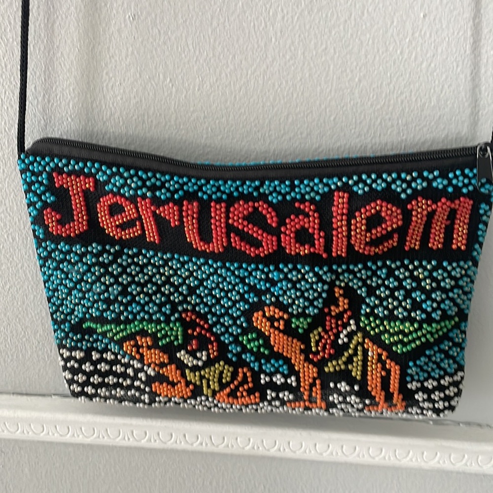NWOT!! Jerusalem Crossbody Purse - Picture 3 of 7